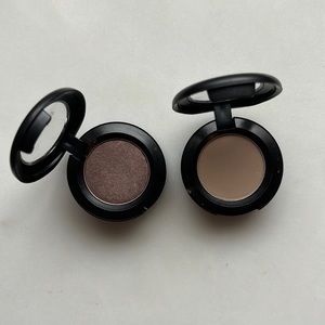 Mac Single Eyeshadow Duo - Satin Taupe & Omega